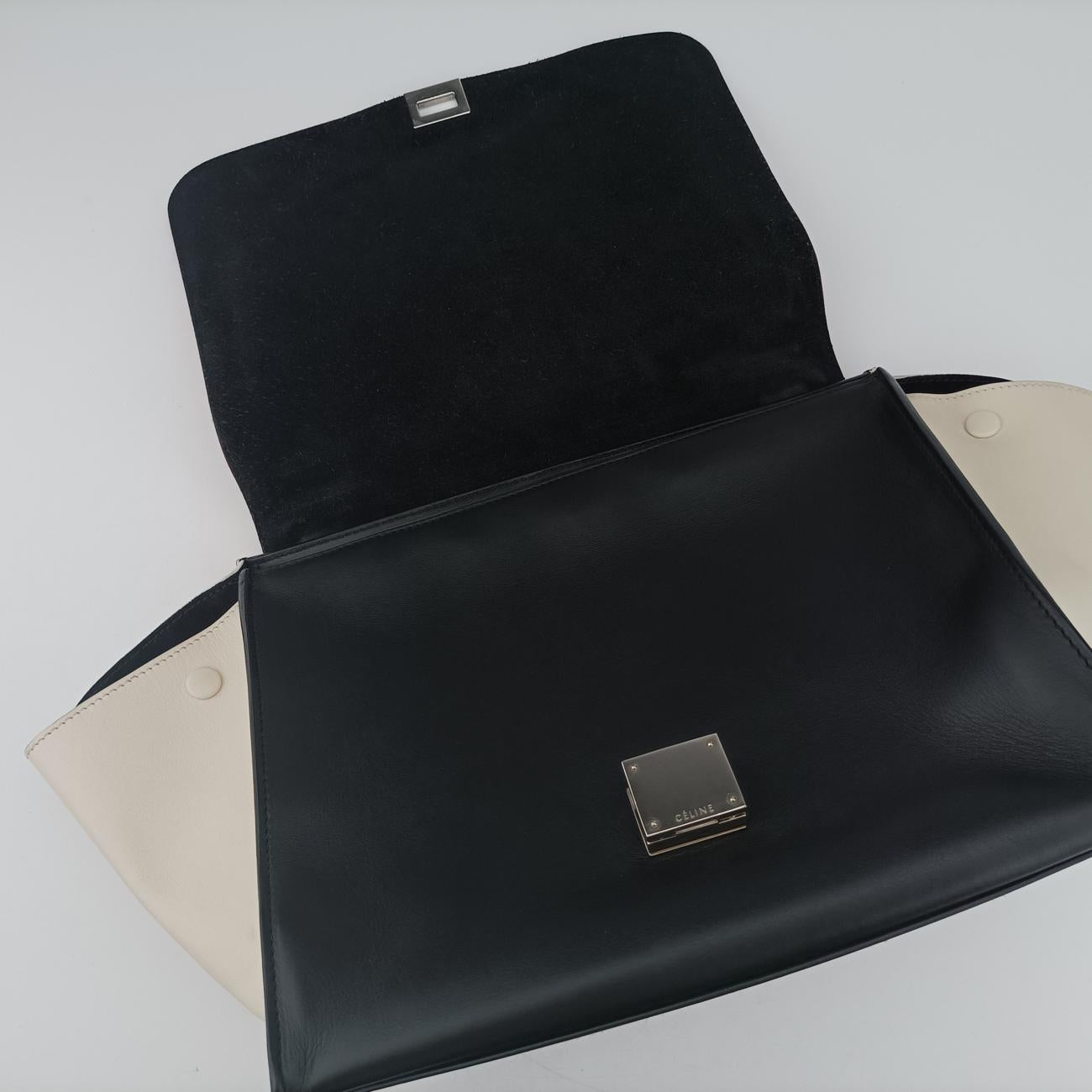 Trapèze MediumMulticolourLeatherU-AT-0113 U-PA-0133トラペーズミディアムレッド×ブラック×ホワイトレザーU-AT-0113 U-PA-0133