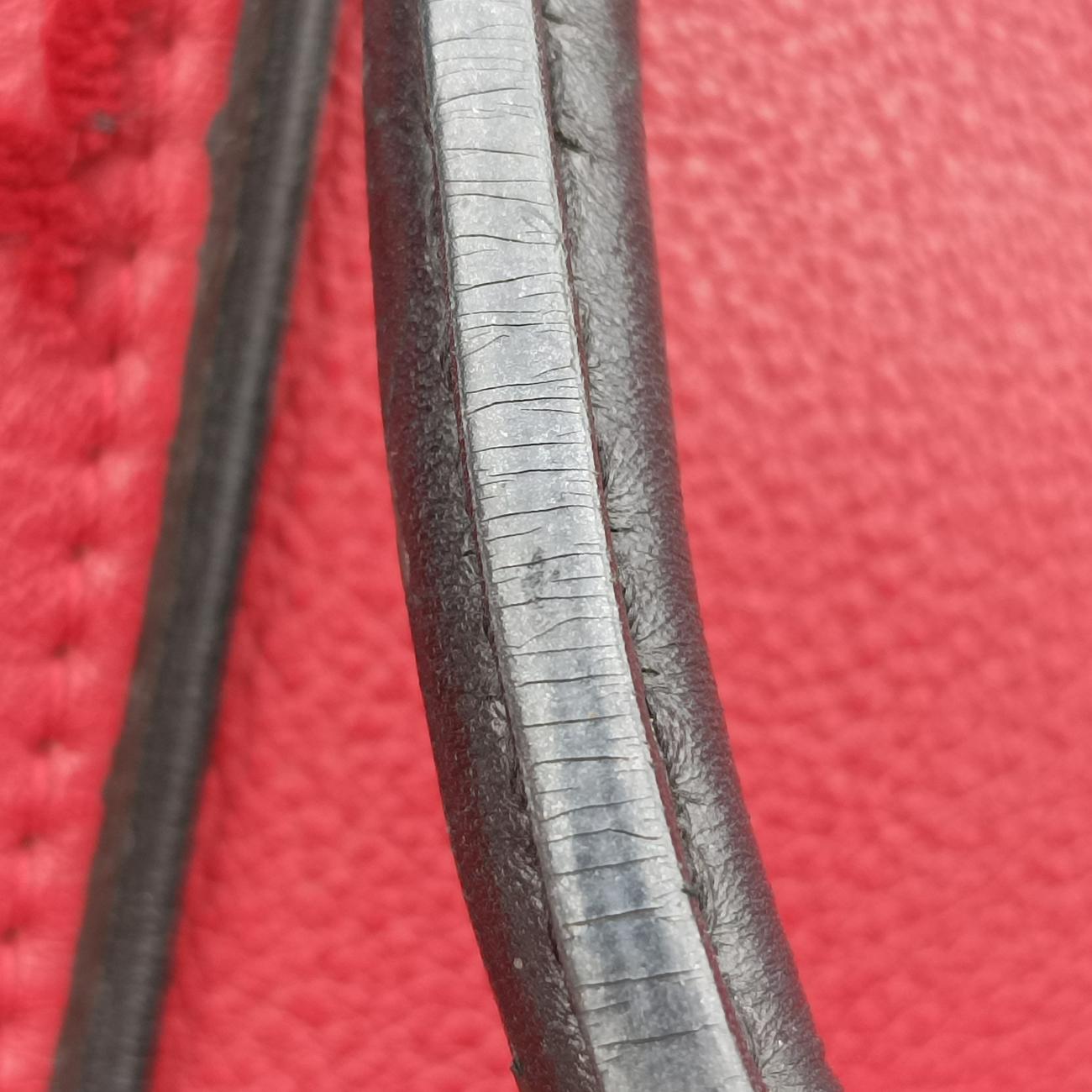 Tote W BBスリーズMonogram TuftagexVeau CachemireM94629SP0145トートW BBスリーズヴォーカシミールレザーM94629SP0145