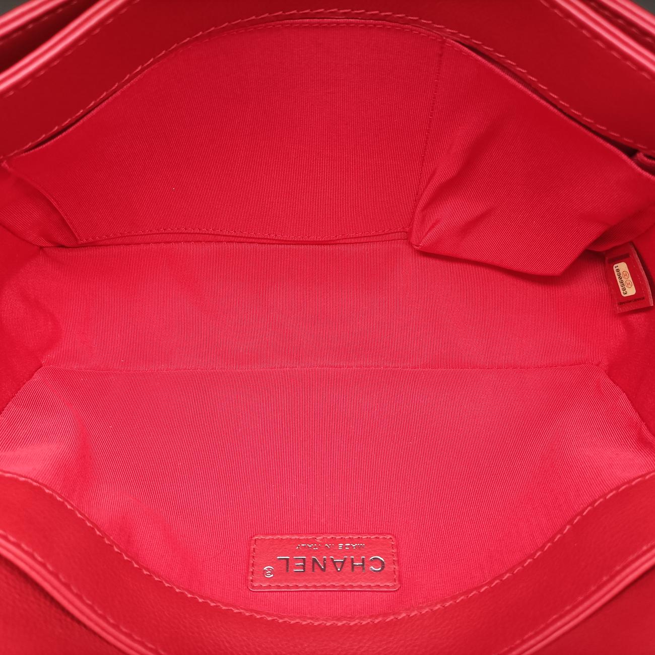 BOY CHANELRedLeatherA6794818909593ボーイシャネルレッドレザーA6794818909593