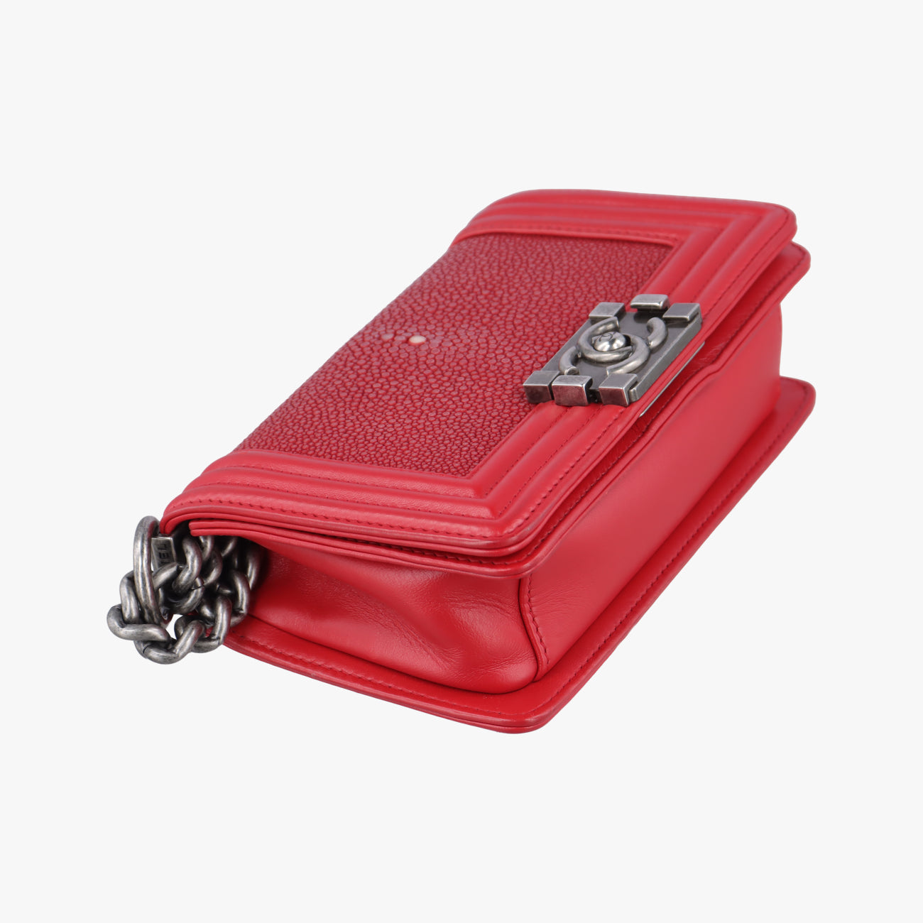 BOY CHANELRedGaluchat Stingray ×lambskinA6713716708938ボーイシャネルレッドガルーシャ スティングレイ×ラムスキンA6713716708938