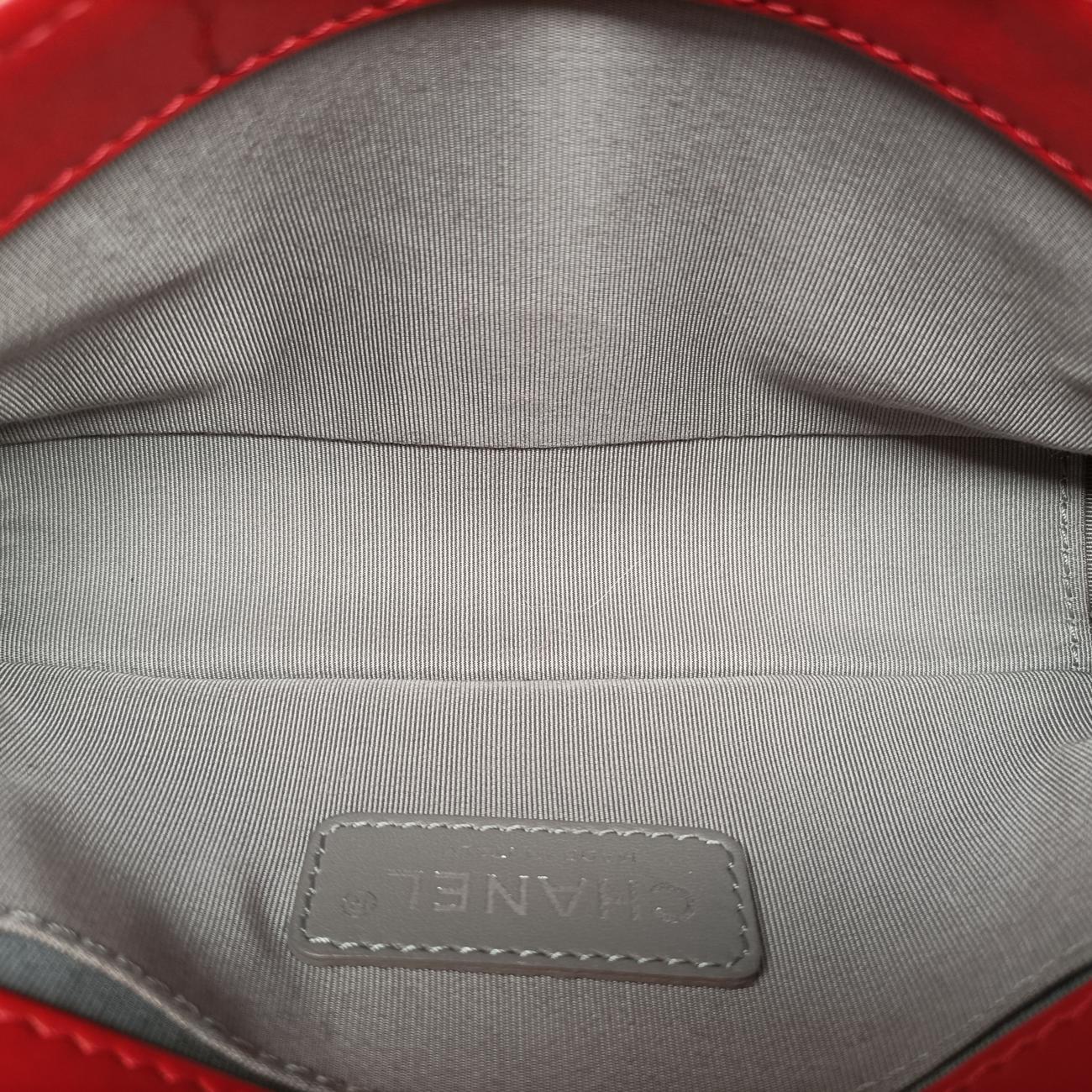 BOY CHANELRedGaluchat Stingray ×lambskinA6713716708938ボーイシャネルレッドガルーシャ スティングレイ×ラムスキンA6713716708938