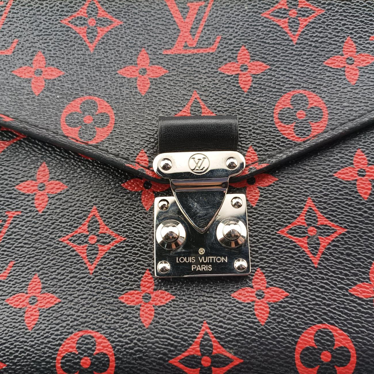 Pochette Metis MM Noir×ROUGE Monogram Infrarouge M41462 DR4146ポシェット メティス MM ノワール×ルージュ モノグラム アンフラルージュ M41462 DR4146