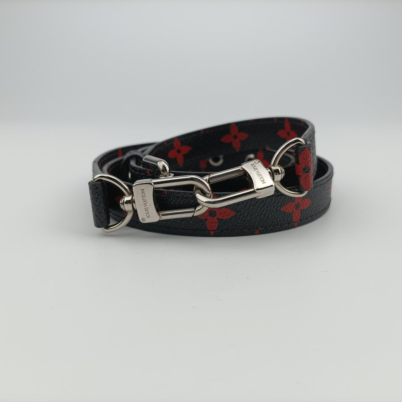 Pochette Metis MM Noir×ROUGE Monogram Infrarouge M41462 DR4146ポシェット メティス MM ノワール×ルージュ モノグラム アンフラルージュ M41462 DR4146