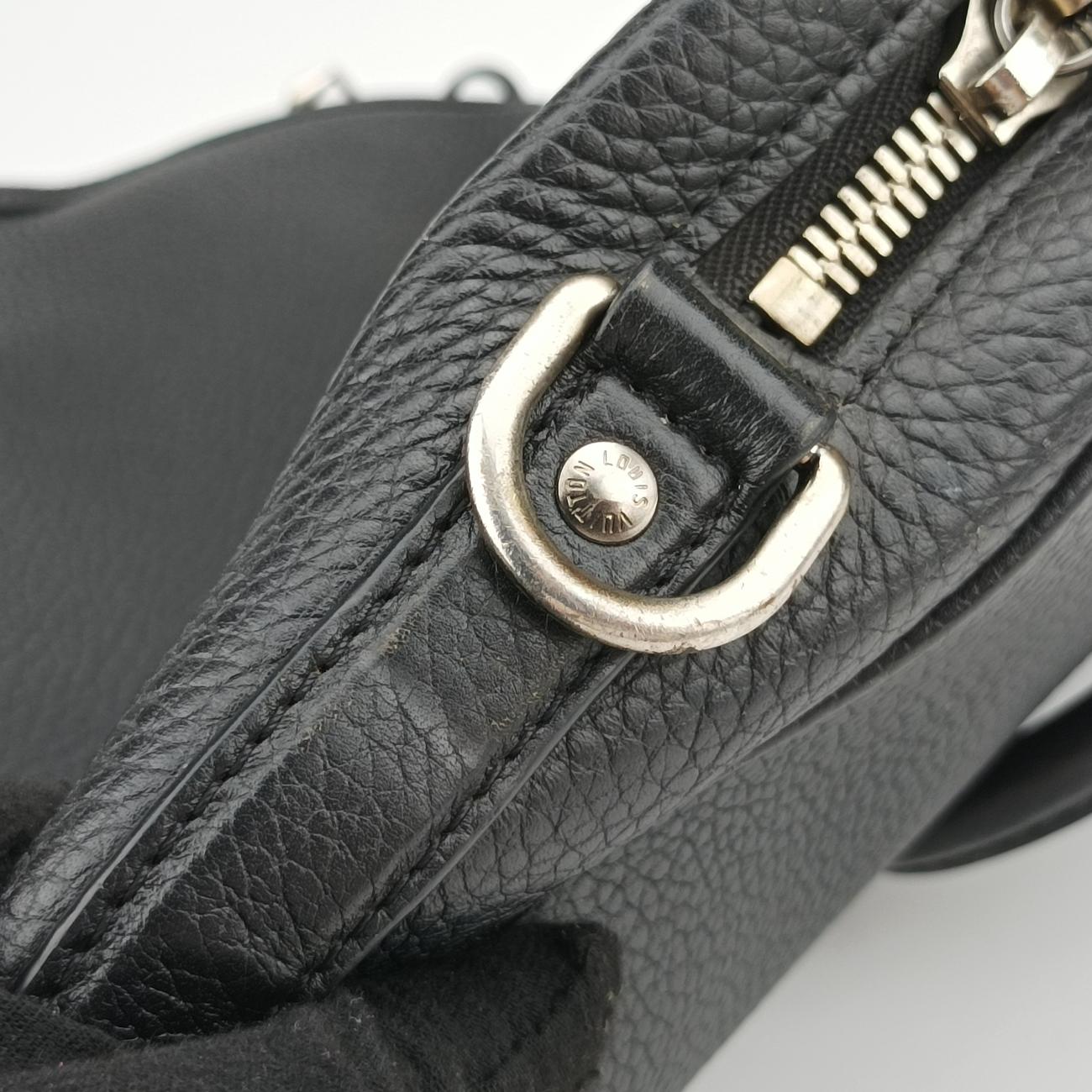 Armand Briefcase MMNoirTaurillon leatherM54381UB1107アルマンド ブリーフケース MMノワールトリヨンレザーM54381UB1107