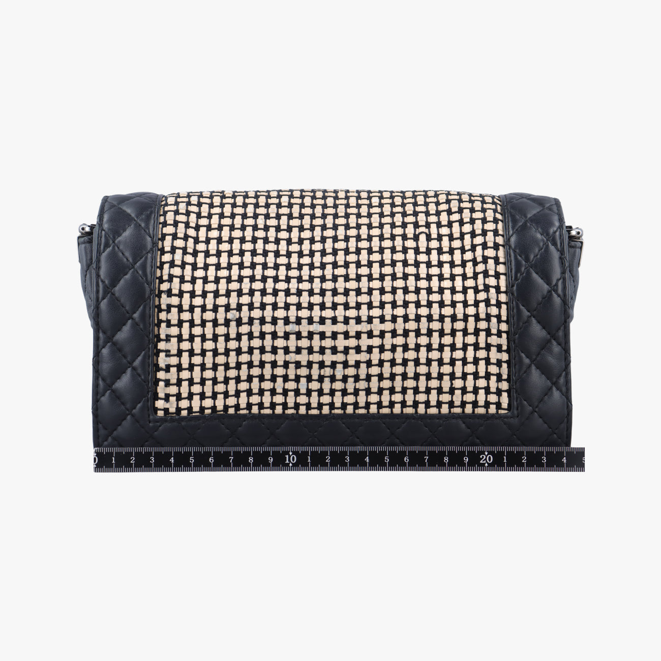 BOY CHANELBlack × BeigelambskinA6794619193611ボーイシャネルブラック×ベージュラムスキンA6794619193611