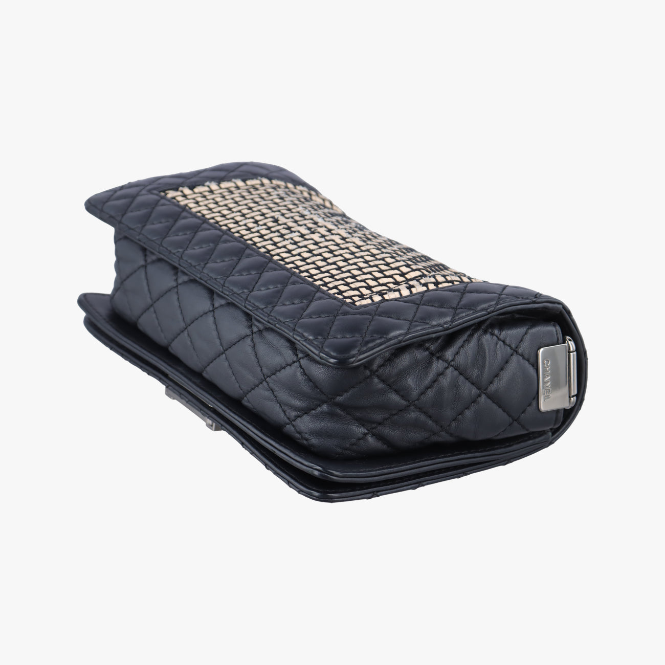 BOY CHANELBlack × BeigelambskinA6794619193611ボーイシャネルブラック×ベージュラムスキンA6794619193611