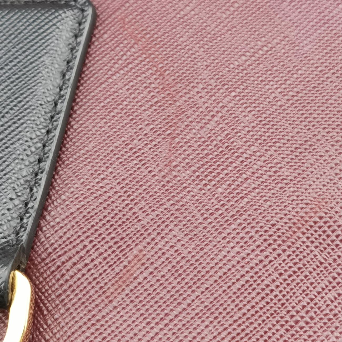 GalleriaBurgundy×BlackSAFFIANO LeatherBN22747 V 208ガレリアワインレッド×ブラックサフィアーノレザーBN22747 V 208