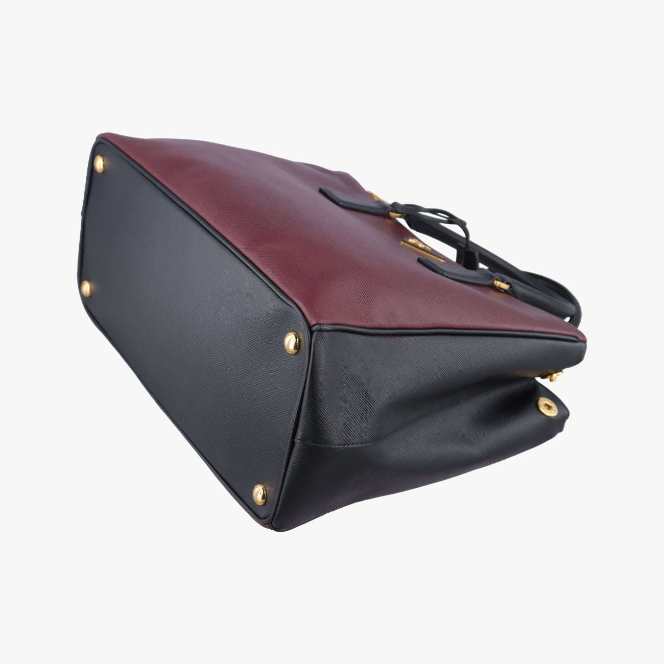 GalleriaBurgundy×BlackSAFFIANO LeatherBN22747 V 208ガレリアワインレッド×ブラックサフィアーノレザーBN22747 V 208