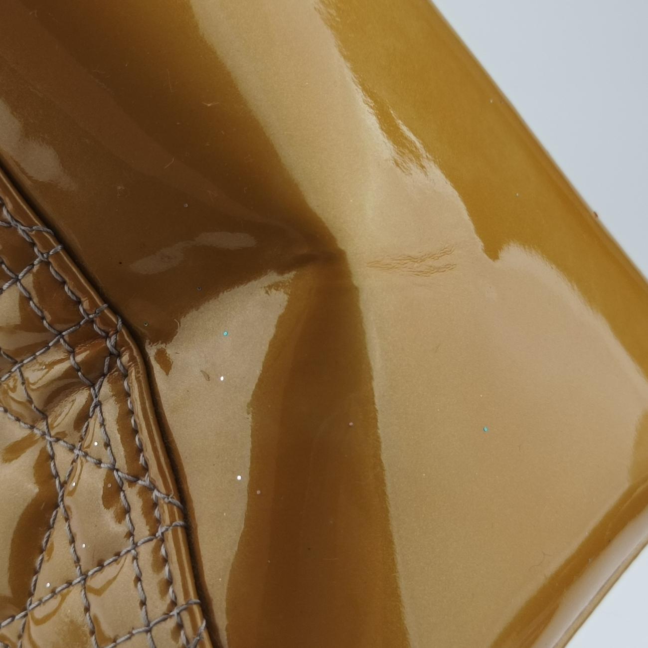 Lady DiorYellowPatent18AMA-0111レディディオール ラージイエローパテント18AMA-0111