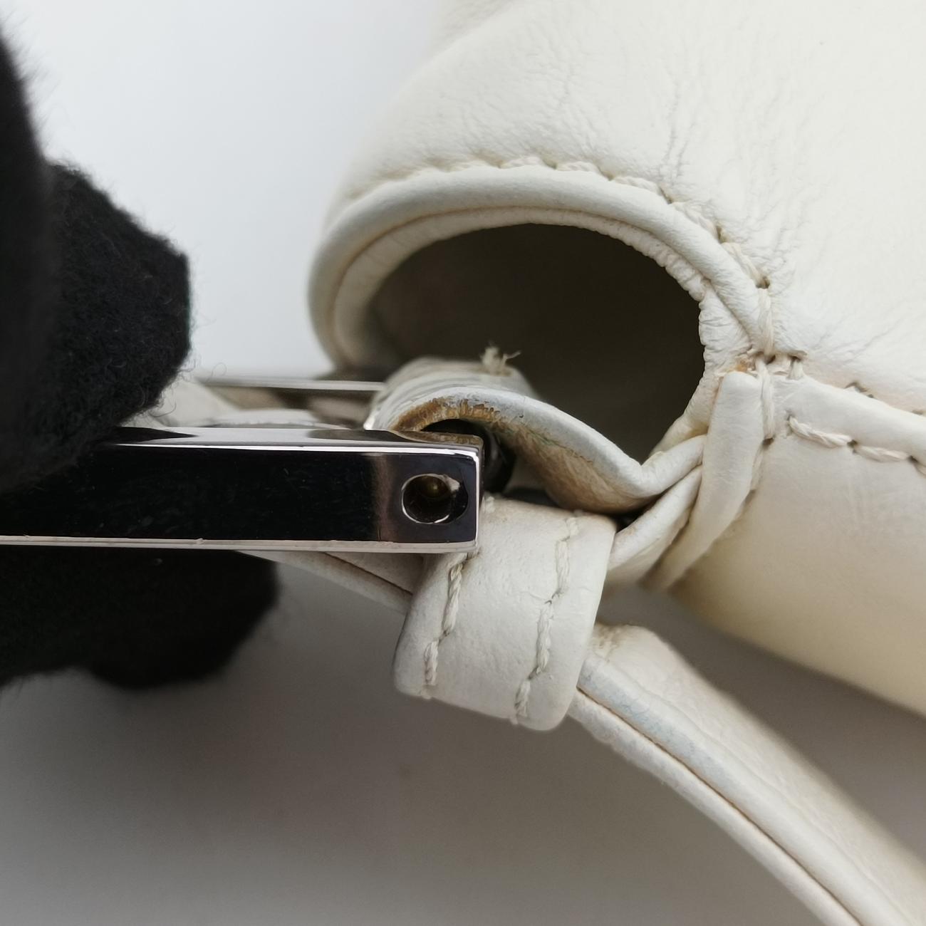 BaguetteWhitelambskin264242579-26424-008マンマバケットホワイトラムスキン264242579-26424-008