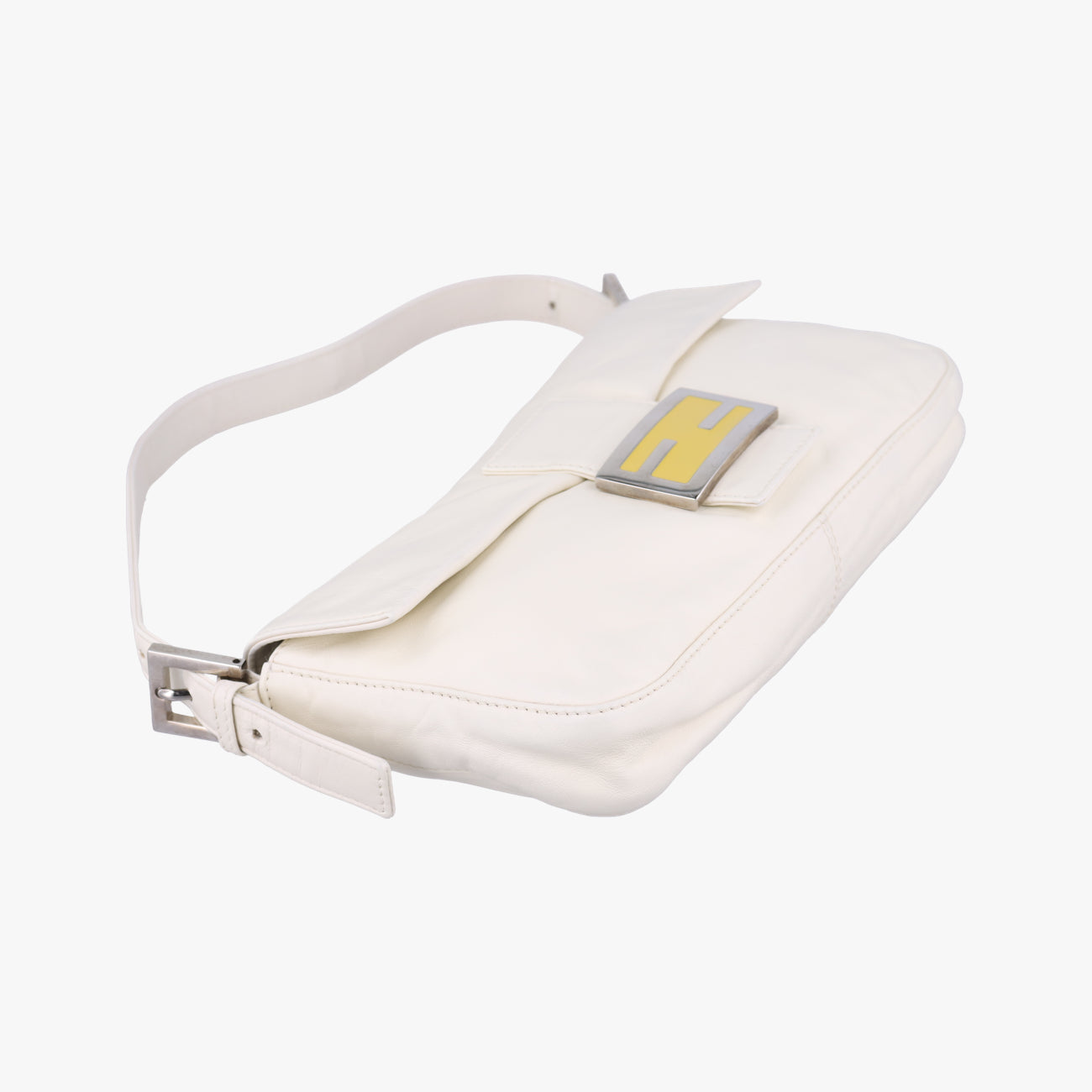 BaguetteWhitelambskin264242579-26424-008マンマバケットホワイトラムスキン264242579-26424-008