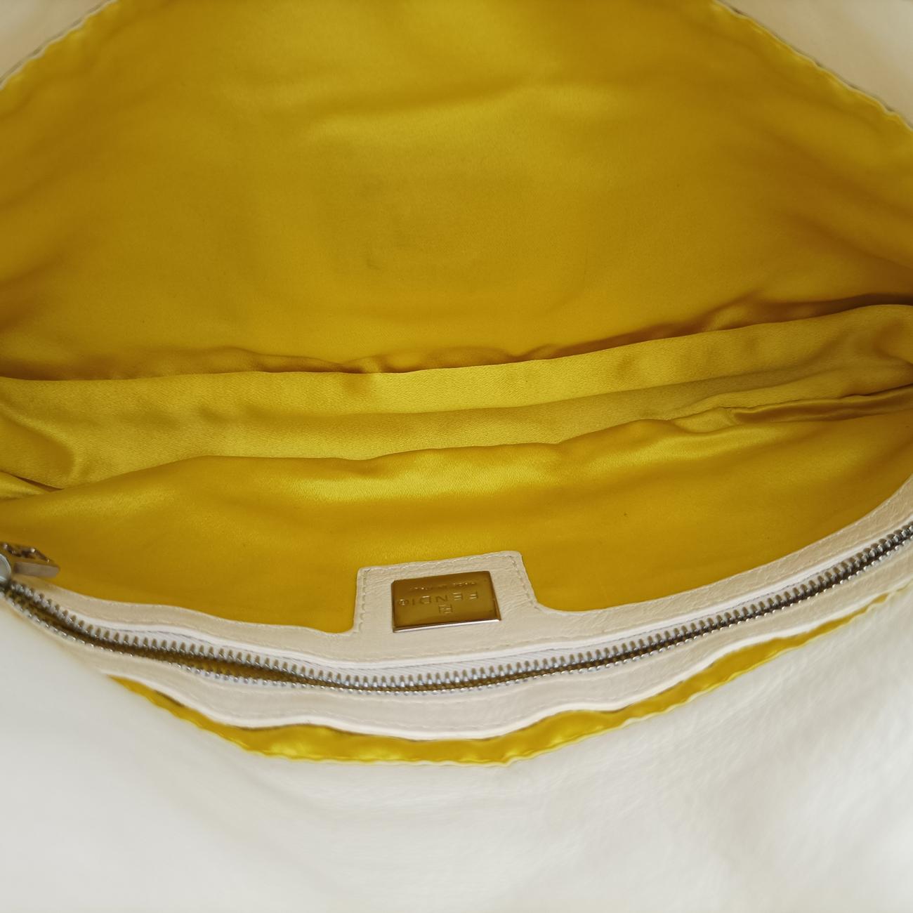 BaguetteWhitelambskin264242579-26424-008マンマバケットホワイトラムスキン264242579-26424-008