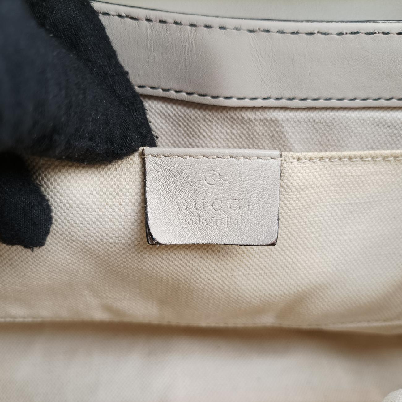 EmilyWhiteLeather295402Lot number unknownエミリーホワイトレザー295402製番不明