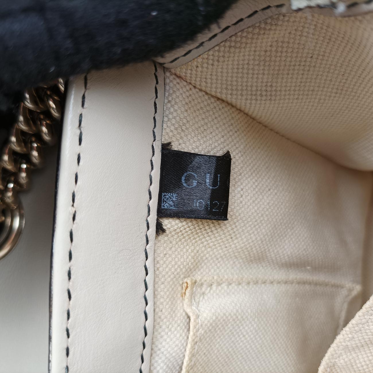 EmilyWhiteLeather295402Lot number unknownエミリーホワイトレザー295402製番不明