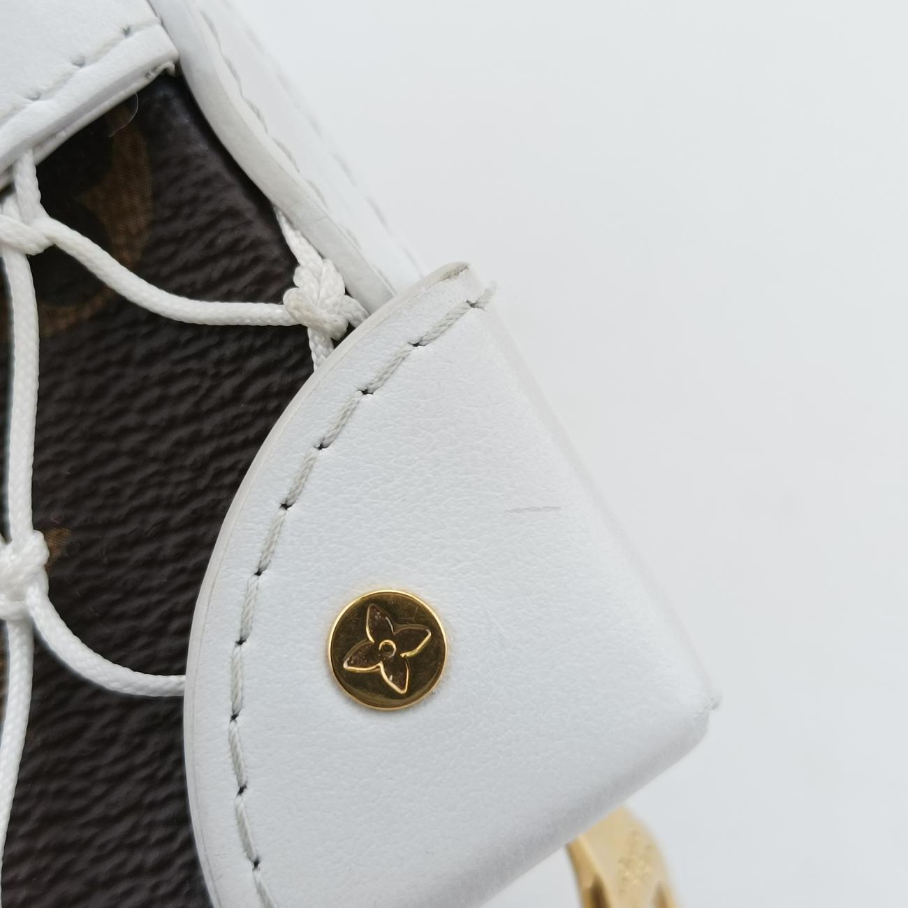 Soft Trunk Phone BoxBrown x WhiteMonogram Reverse CanvasM80102TJ4240 ICチップソフトトランク フォーンボックスモノグラム/ブラウン系× ホワイトモノグラムリバースキャンバスM80102TJ4240 ICチップ