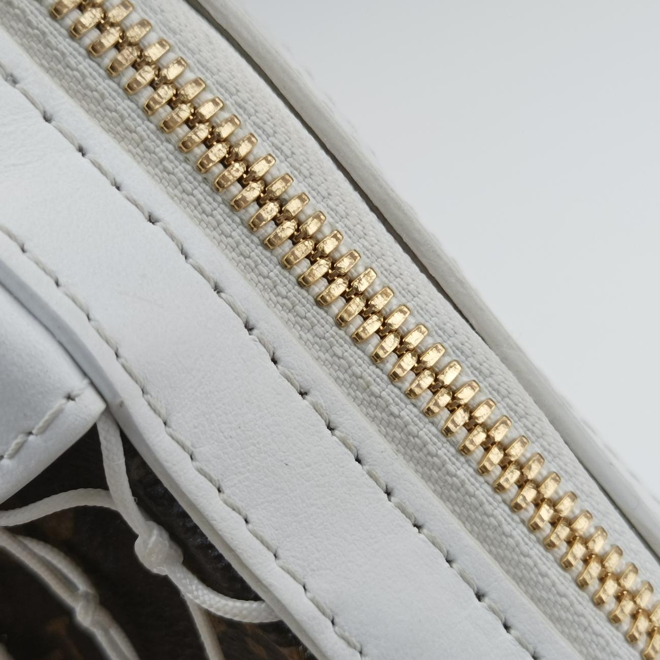 Soft Trunk Phone BoxBrown x WhiteMonogram Reverse CanvasM80102TJ4240 ICチップソフトトランク フォーンボックスモノグラム/ブラウン系× ホワイトモノグラムリバースキャンバスM80102TJ4240 ICチップ