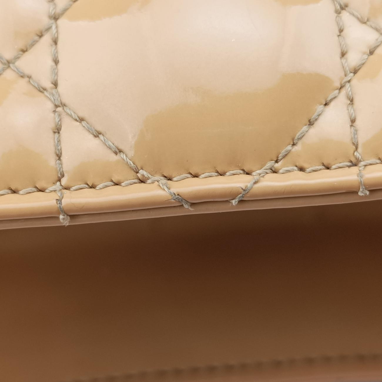 Lady DiorbeigePatent14B-MA-0112レディディオールベージュパテント14B-MA-0112