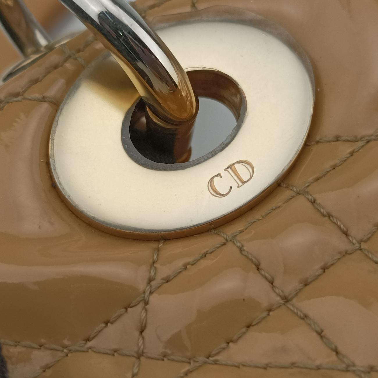 Lady DiorbeigePatent14B-MA-0112レディディオールベージュパテント14B-MA-0112