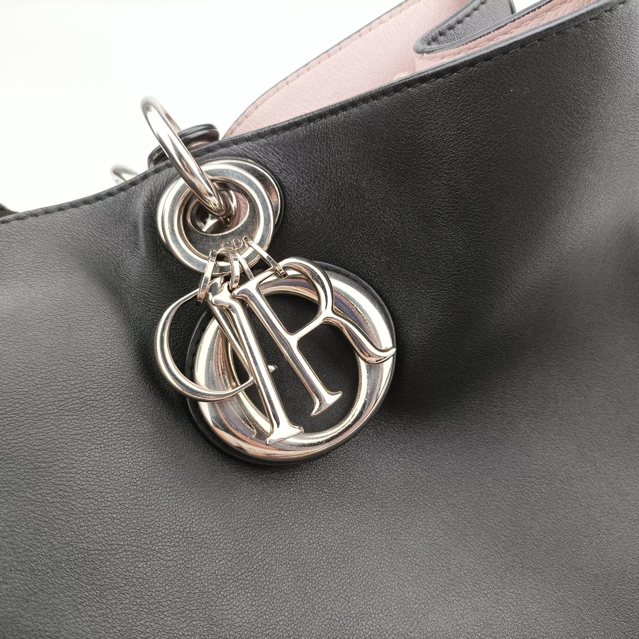 DiorissimoBlackLeather08-MA-0113ディオリッシモブラックレザー08-MA-0113