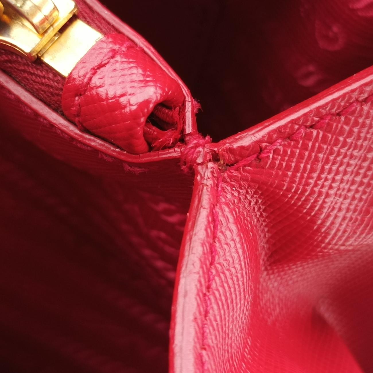 Promenade Red Saffiano Leather BL0837 208 7/Iプロムナード レッド サフィアーノレザー BL0837 208 7/I