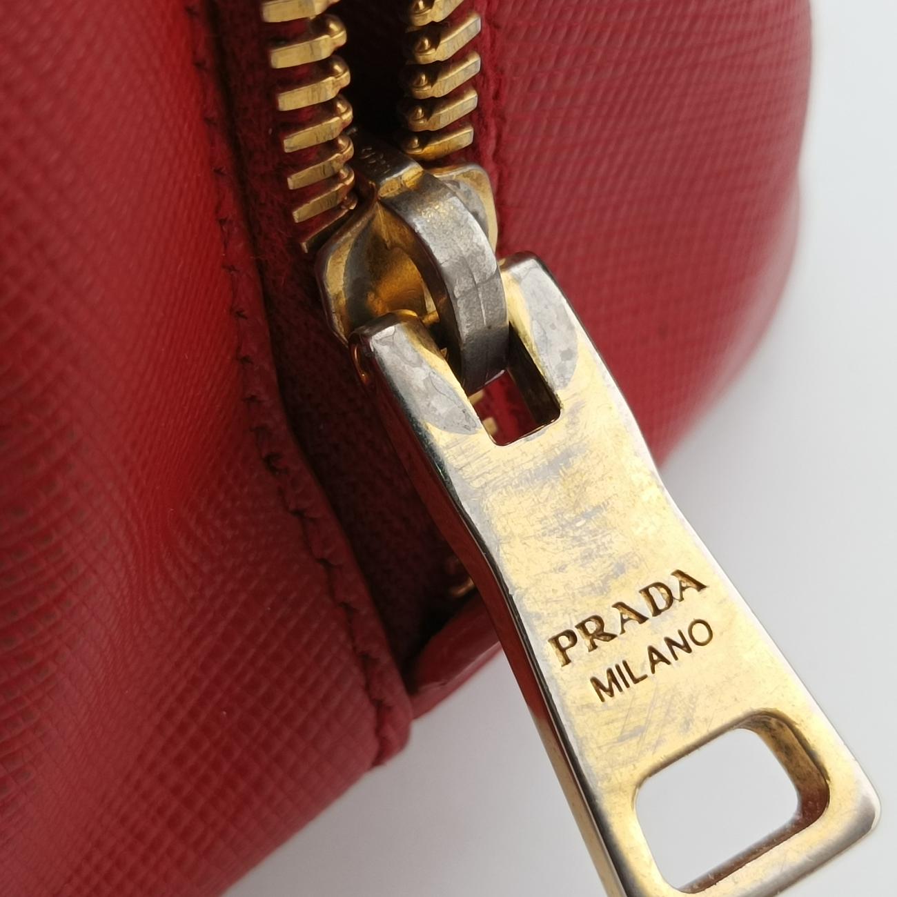 Promenade Red Saffiano Leather BL0837 208 7/Iプロムナード レッド サフィアーノレザー BL0837 208 7/I