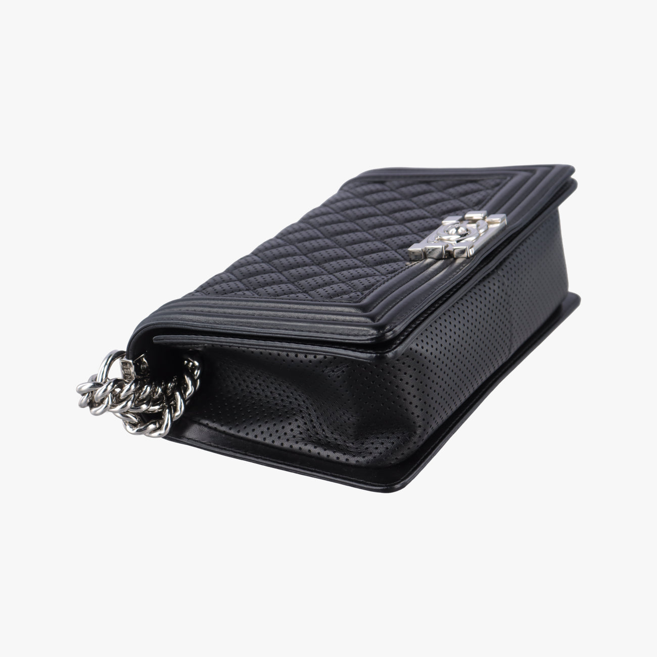 BOY CHANELBlacklambskinA6708619140188ボーイシャネルブラックラムスキンA6708619140188