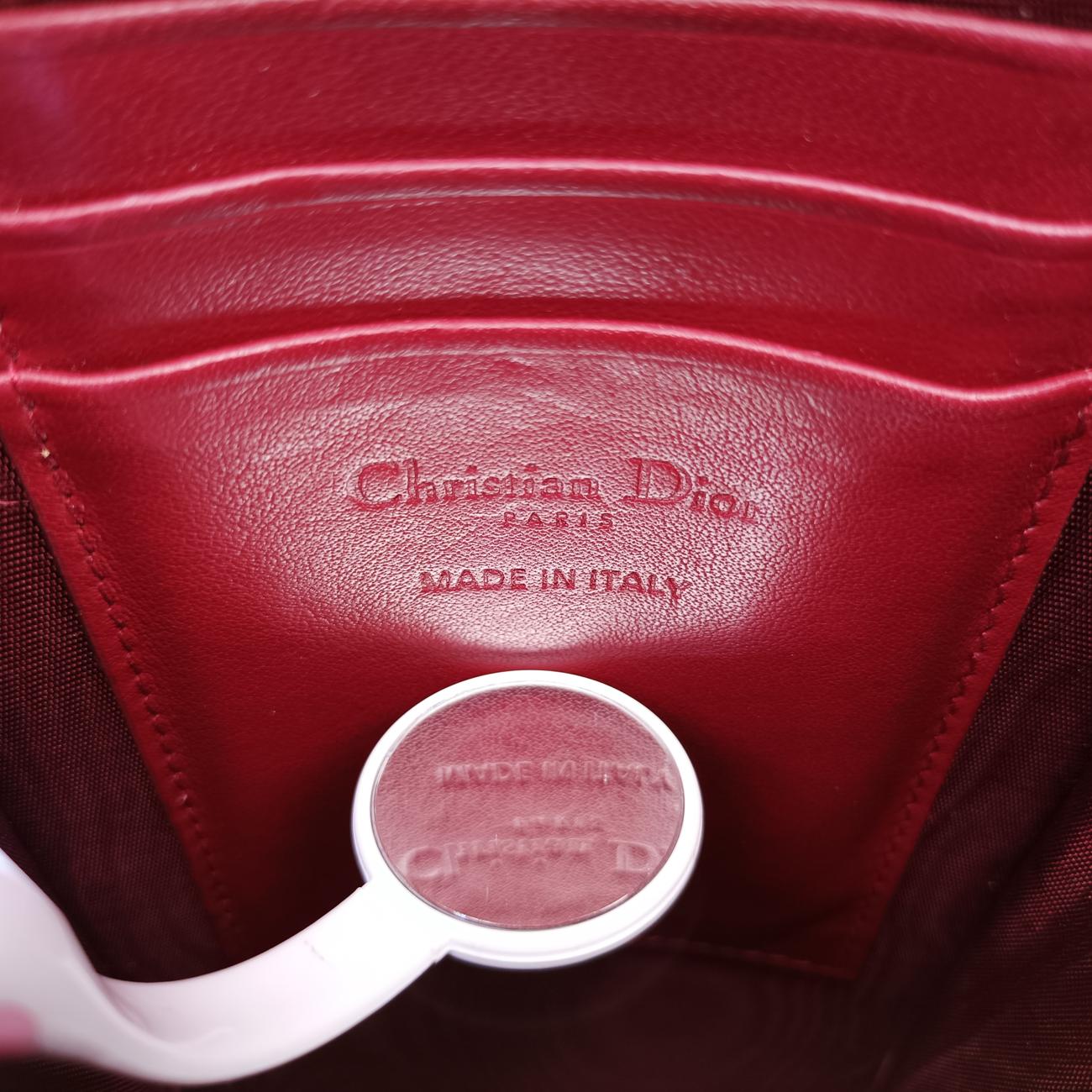 Lady Dior Cannage Phone HolderRedPatent56-MA-0261レディ ディオール カナージュ フォン ホルダーレッドパテント56-MA-0261