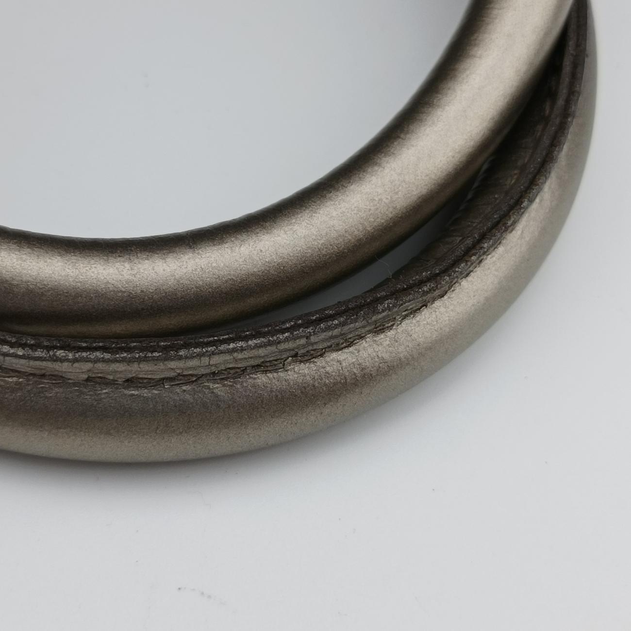 GG plus Spring Joy GG Supreme beige×silver PVC coated canvas 193603 B2181569GGプラス ジョイ GGスプリーム ベージュ×シルバー PVCコーティングキャンバス 193603 B2181569