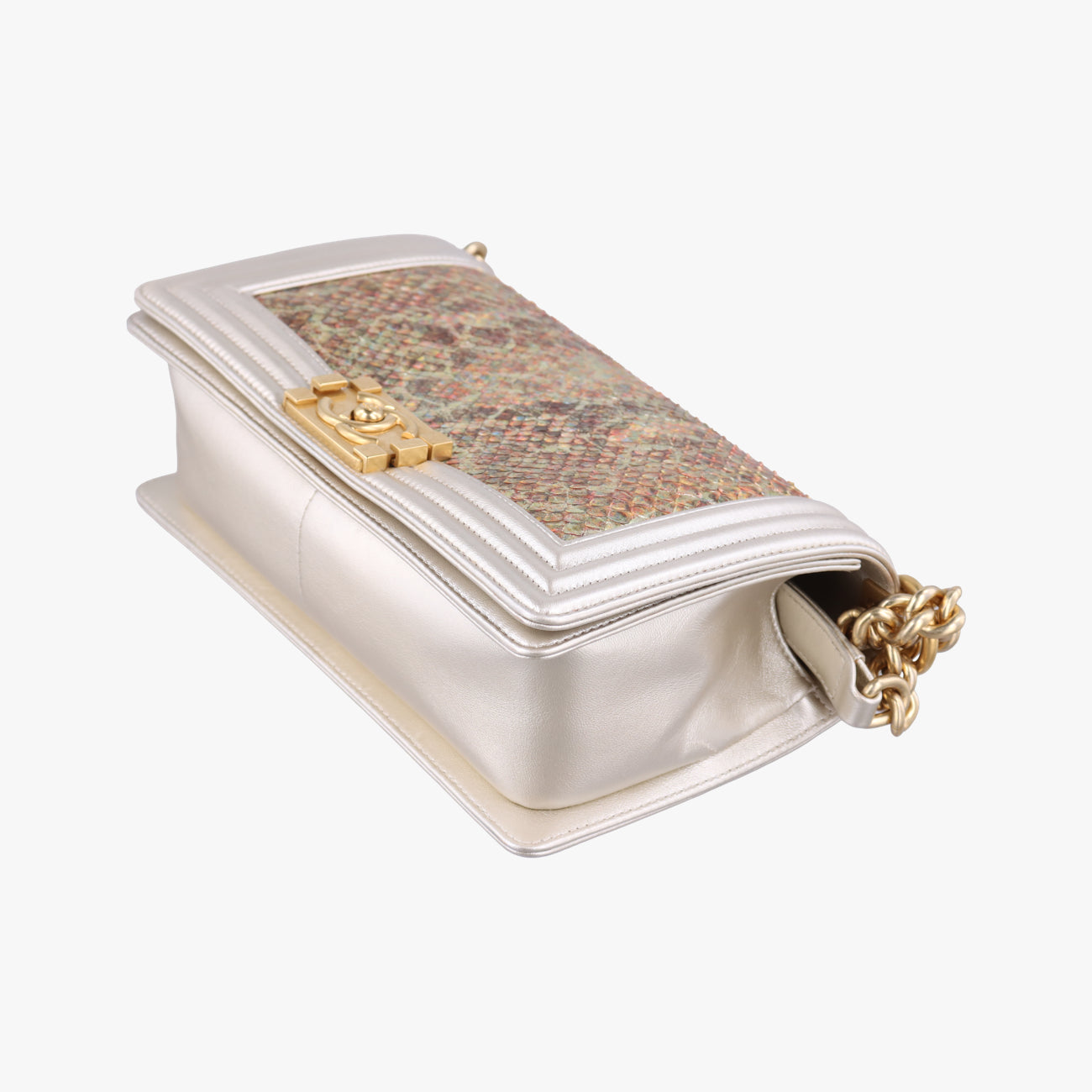 BOY CHANELMulticolourlambskin×snakeskinA6708623974838ボーイシャネルマルチカラーラムスキン×ヘビ革A6708623974838