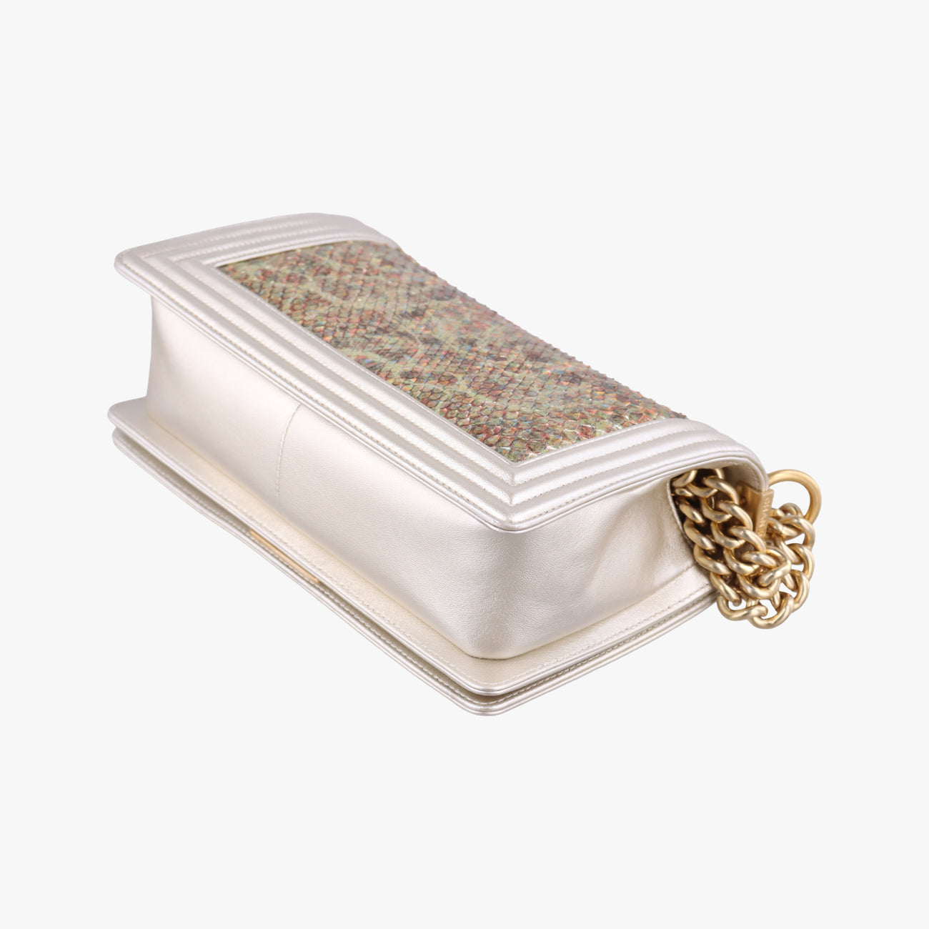 BOY CHANELMulticolourlambskin×snakeskinA6708623974838ボーイシャネルマルチカラーラムスキン×ヘビ革A6708623974838