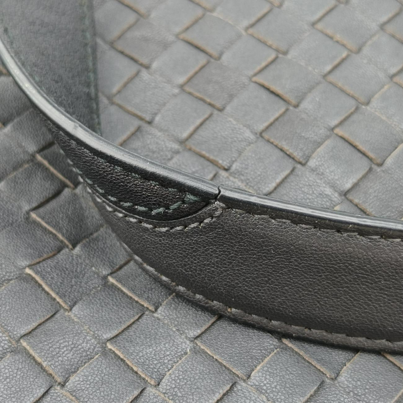 IntrecciatoBlack×GrayLambskinB03520022Zイントレチャートブラック×グレーラムスキンB03520022Z