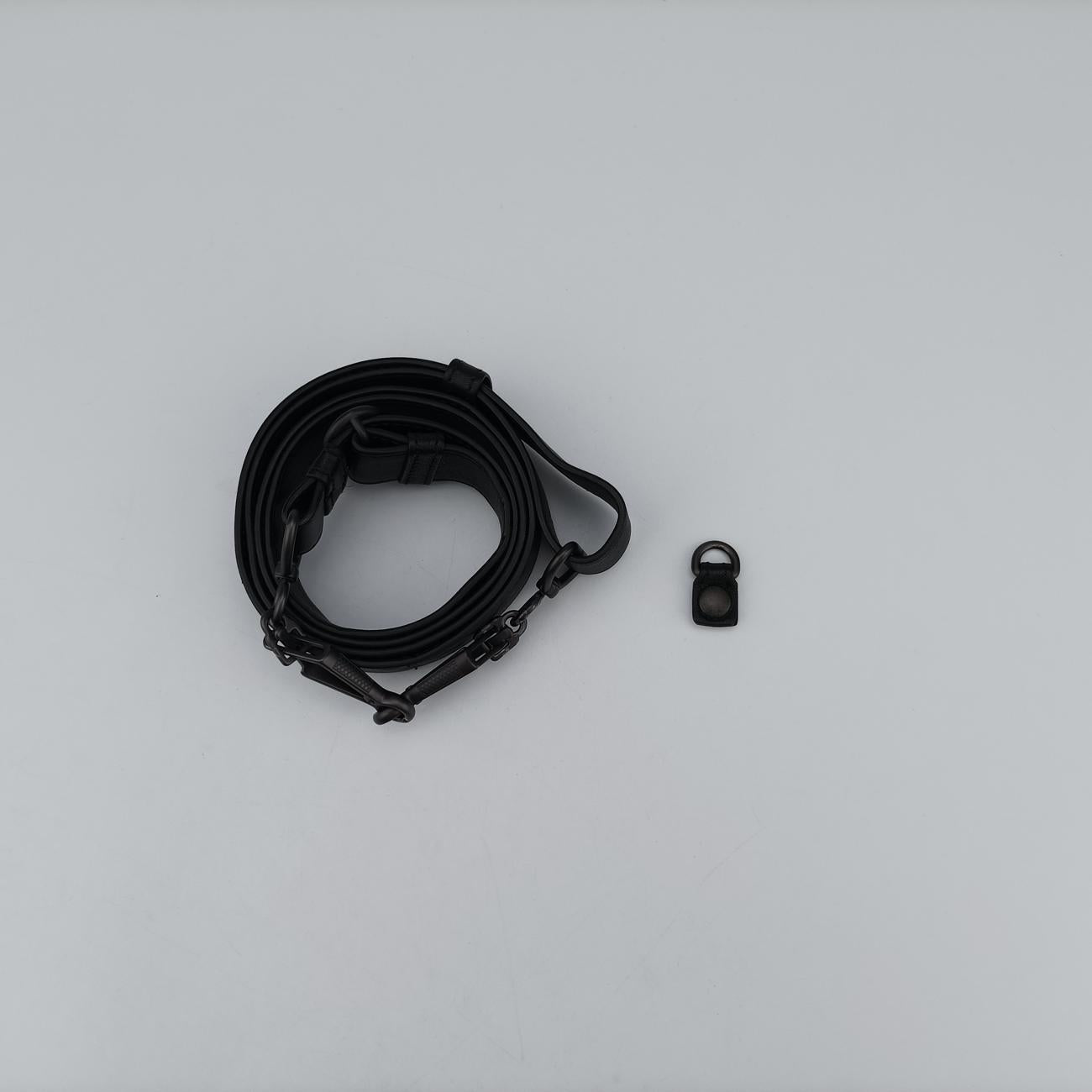 IntrecciatoBlack×GrayLambskinB03520022Zイントレチャートブラック×グレーラムスキンB03520022Z