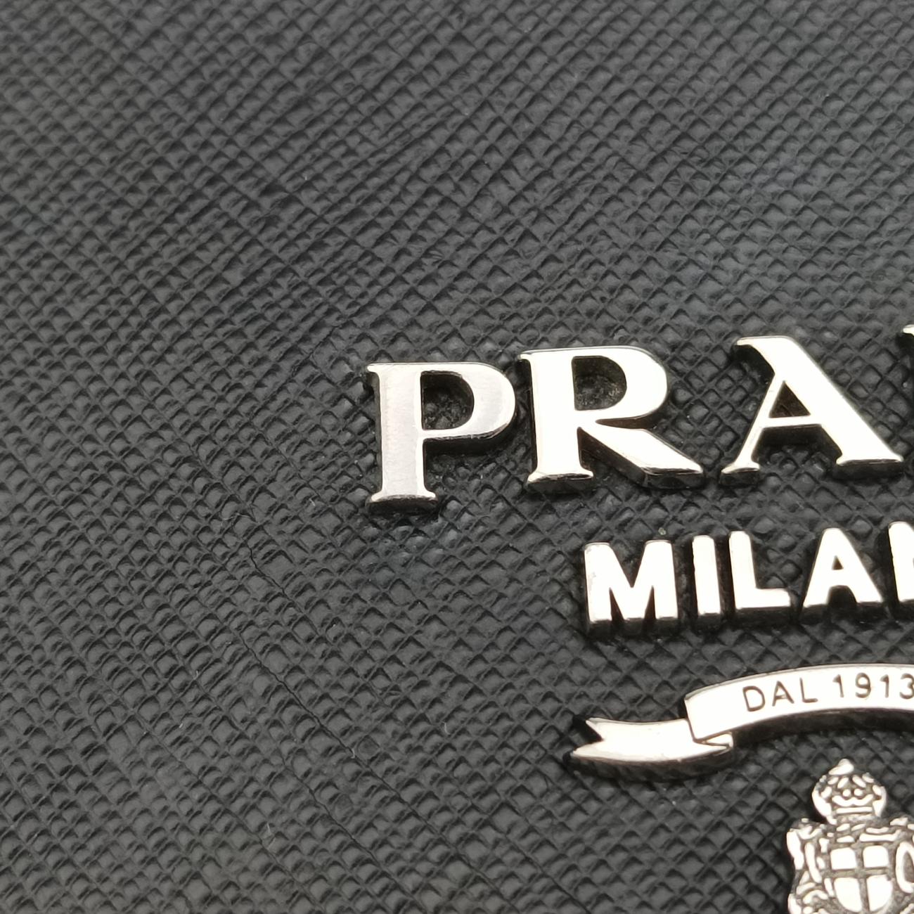 Pattina City chainBlackSAFFIANO Leather1BD009204パティーナ シティ チェーンブラックサフィアーノレザー1BD009204