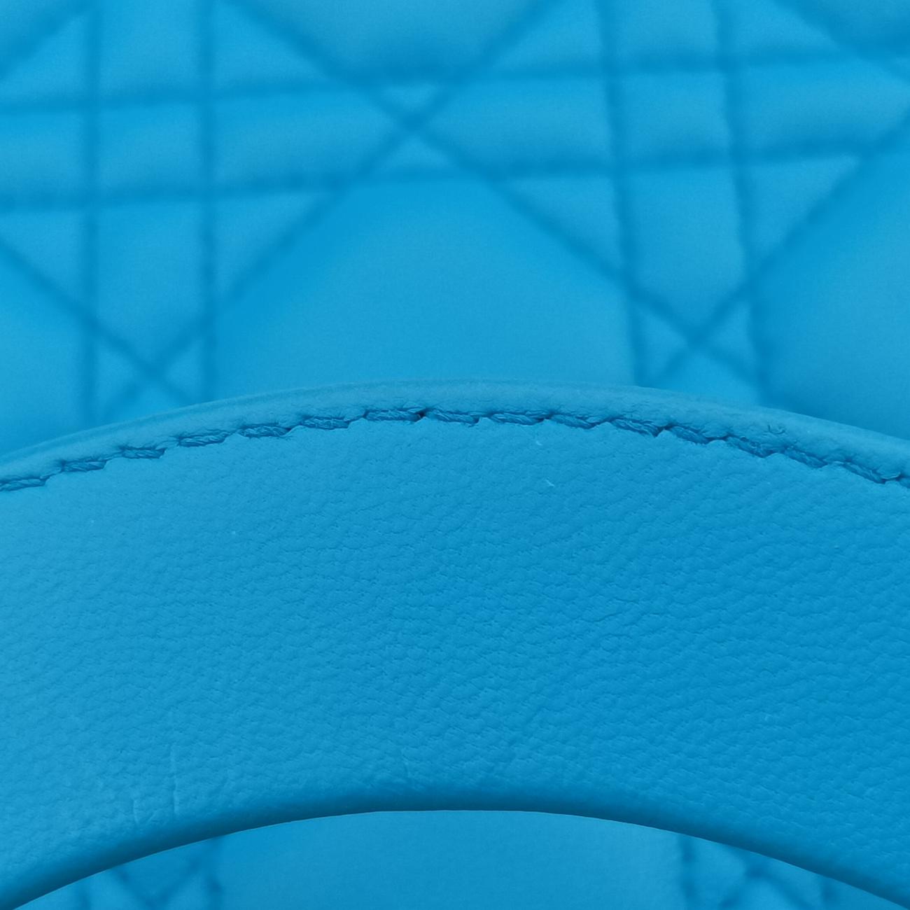 Lady DiorBluelambskin18-MA-0143レディディオールブルーラムスキン18-MA-0143