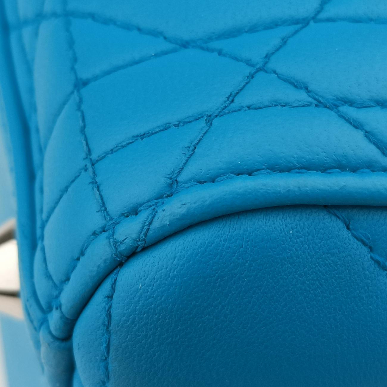 Lady DiorBluelambskin18-MA-0143レディディオールブルーラムスキン18-MA-0143