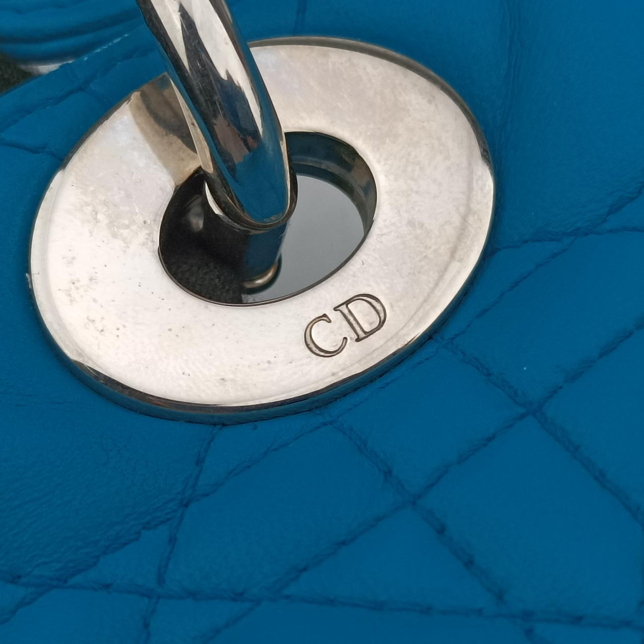 Lady DiorBluelambskin18-MA-0143レディディオールブルーラムスキン18-MA-0143