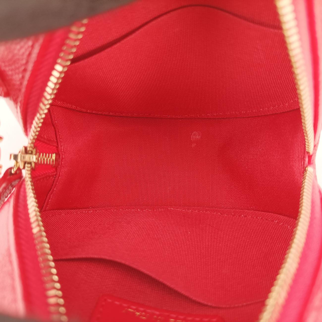 round as earth RibbonRedCaviar LeatherAP024529084335ロウンドアスアース リボンレッドキャビアスキンAP024529084335