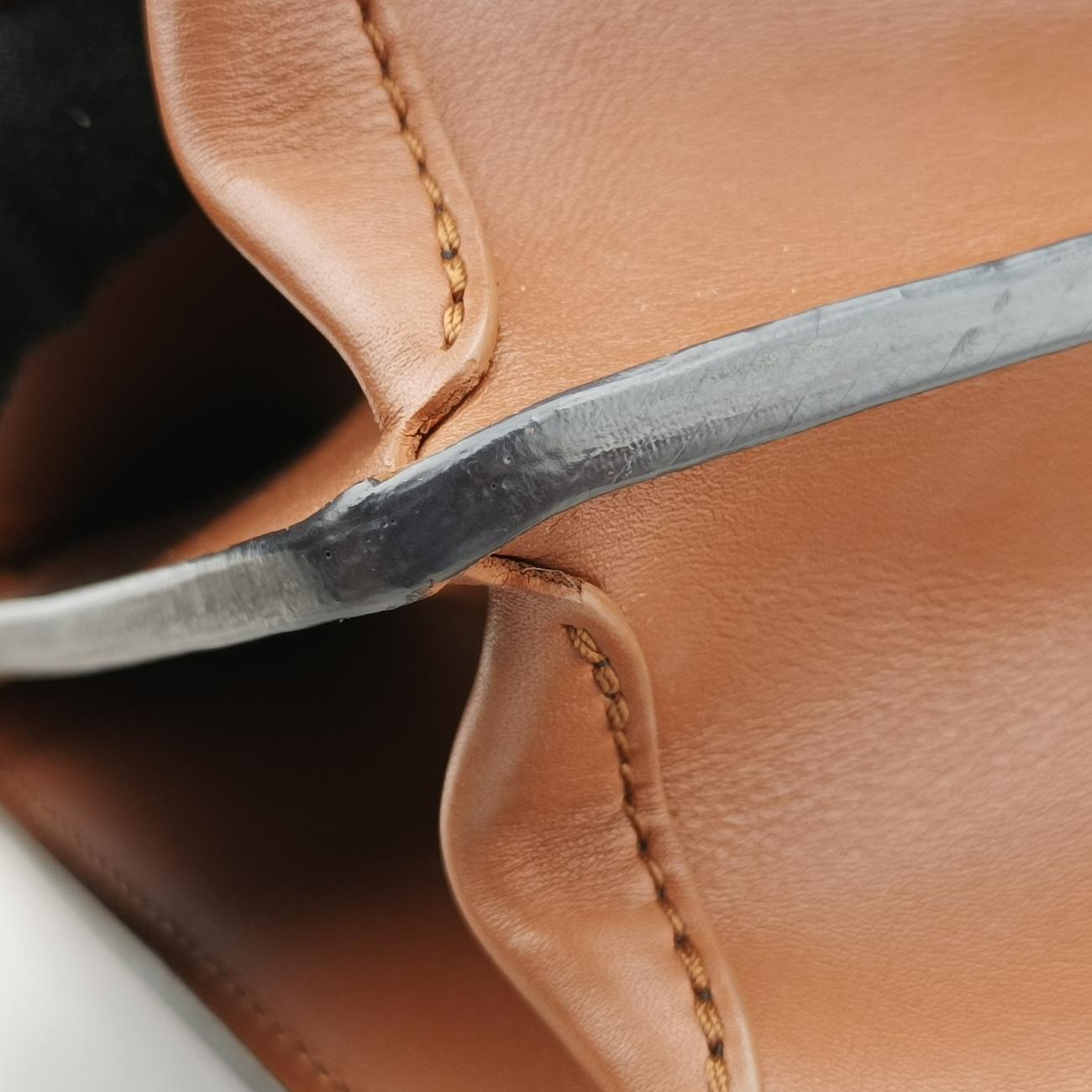 Dauphine MMBlue ×Beige ×brownTaurillon leatherM55071CA2119ドーフィーヌMMブルー ×ベージュ ×ブラウントリヨンレザーM55071CA2119