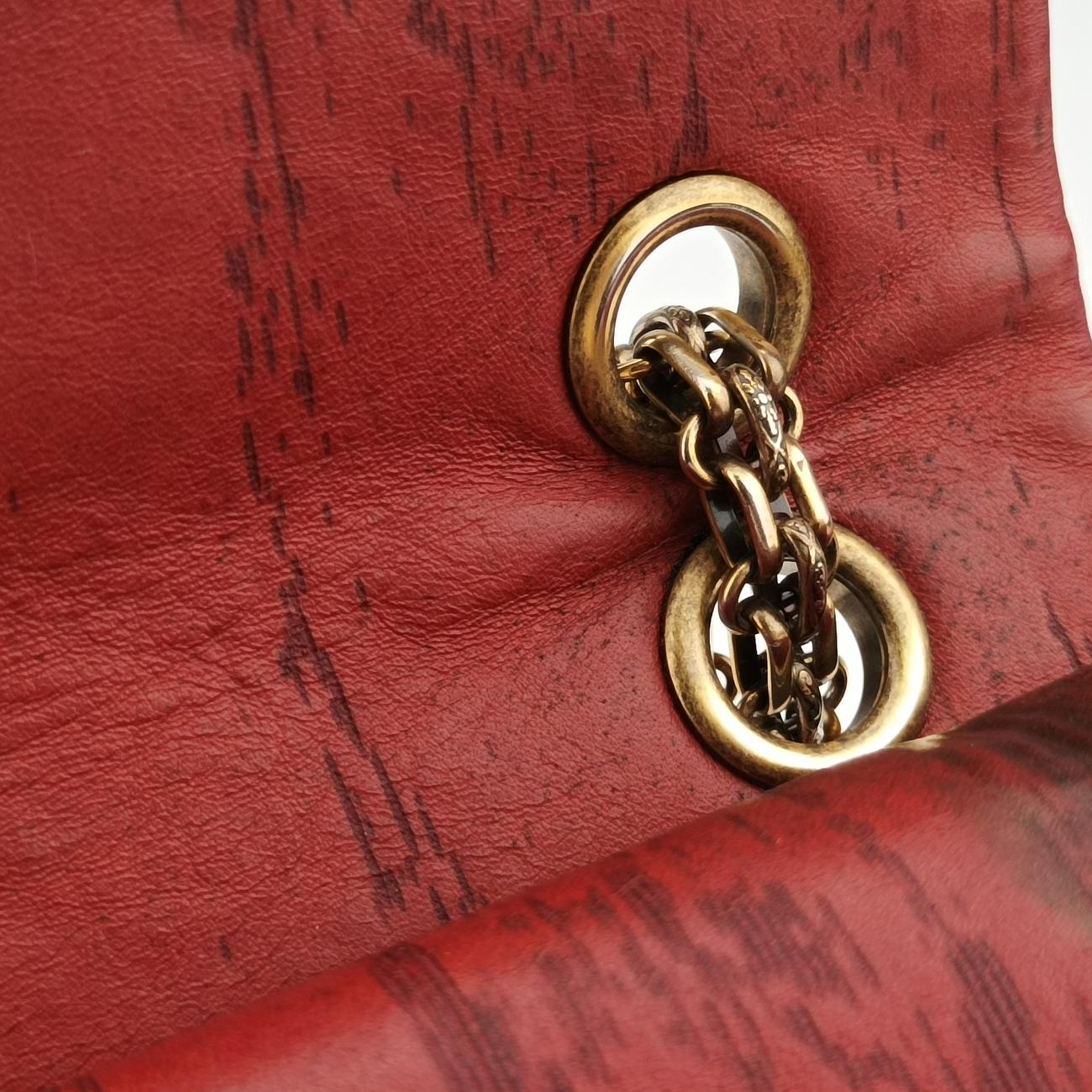 2.55 MatelasseRedlambskinA48807138682392.55 マトラッセレッドラムスキンA4880713868239