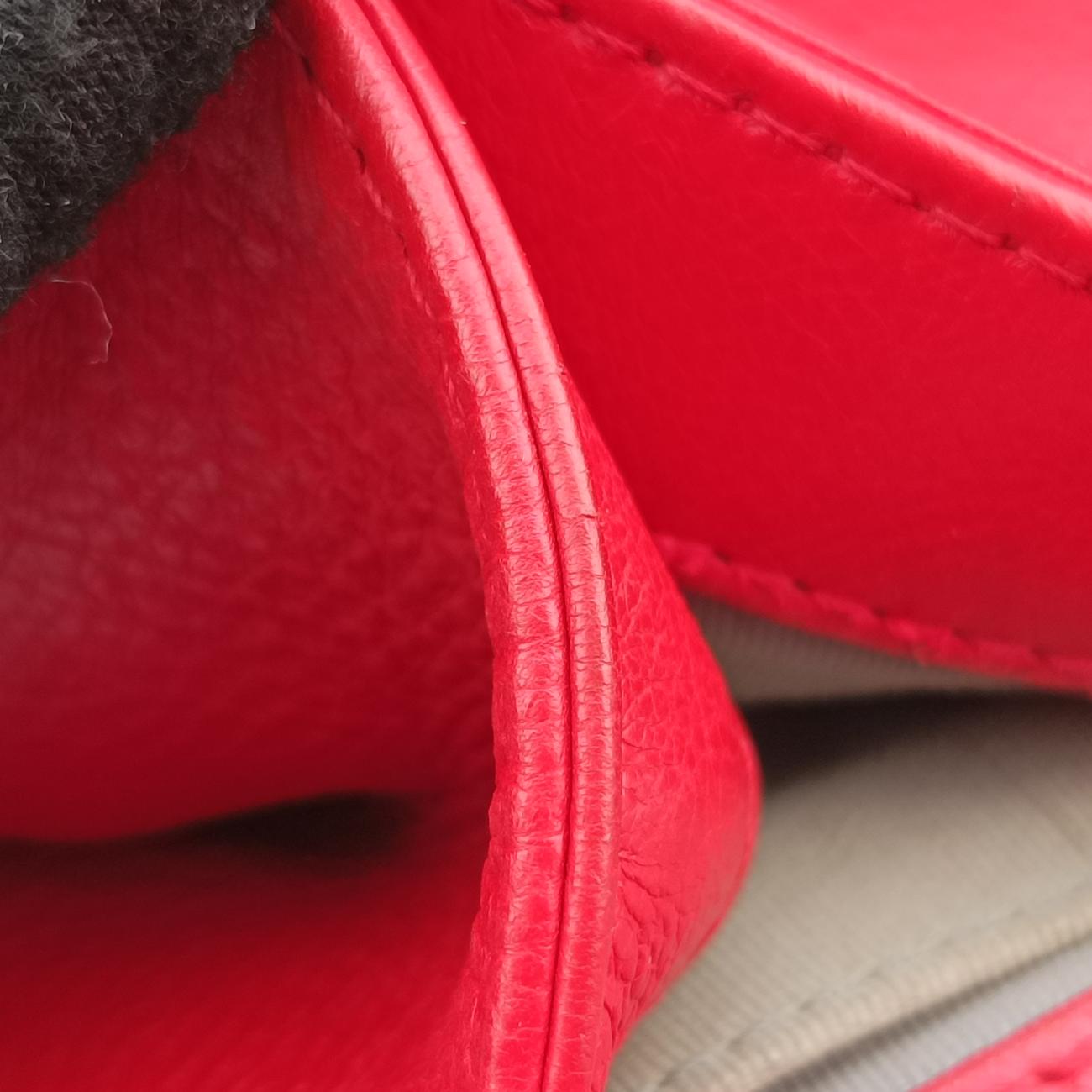 BOY CHANEL Red Leather A92105 18883093ボーイシャネル レッド レザー A92105 18883093