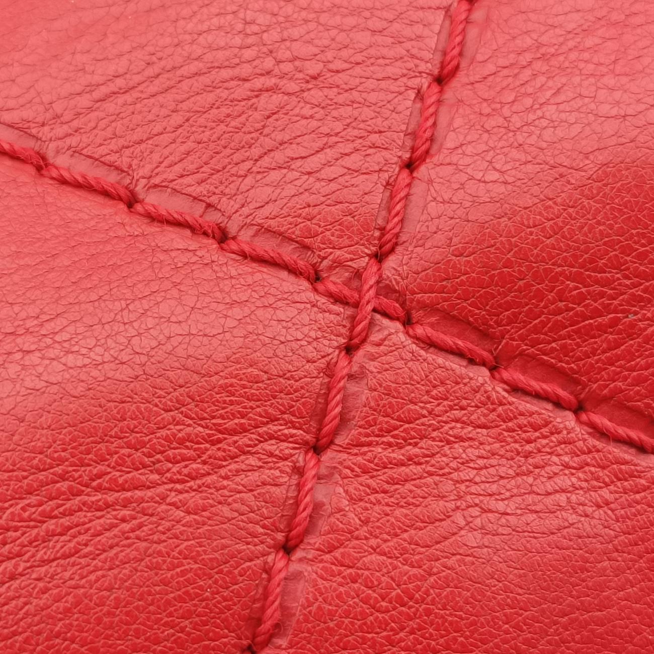 BOY CHANEL Red Leather A92105 18883093ボーイシャネル レッド レザー A92105 18883093