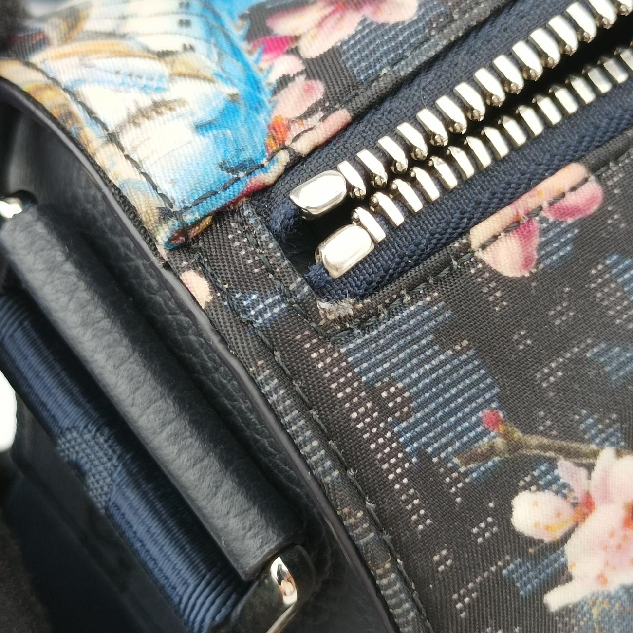 Sorayama Robot DinosaurBlack×Multicolournylon19-BO-0149 21-BO-0149ソラヤマ ロボット ダイノソーブラック×マルチカラーナイロン19-BO-0149 21-BO-0149