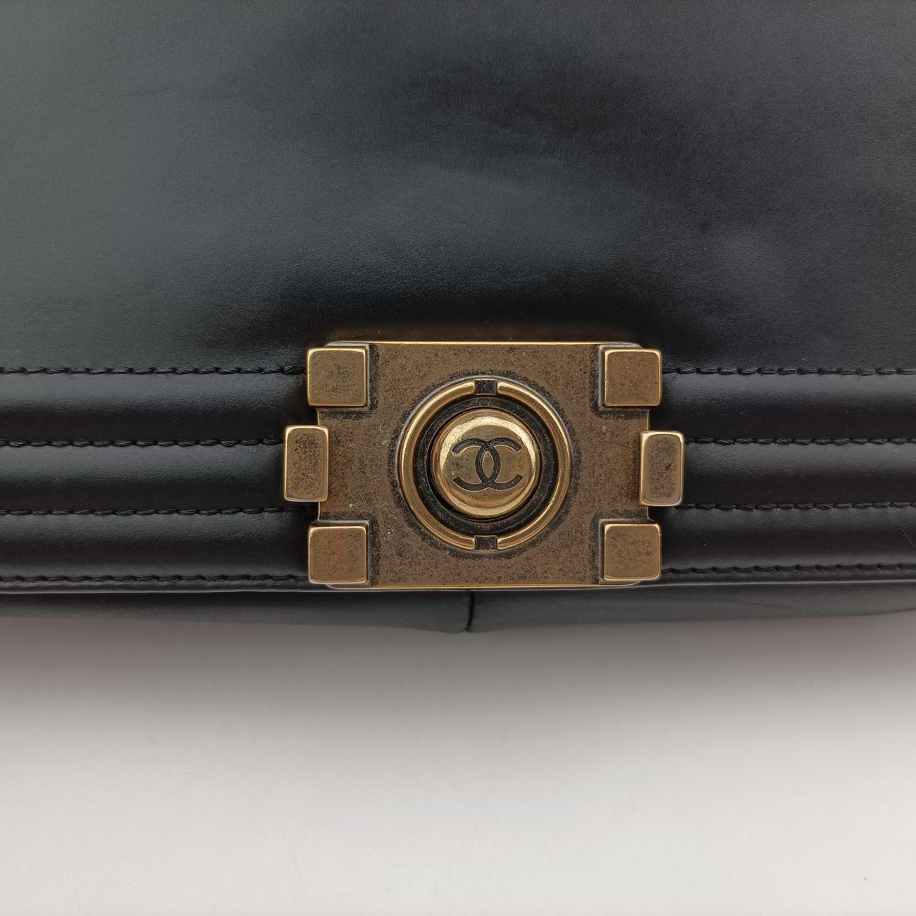 BOY CHANELBlackLeatherA6671115332938ボーイシャネルブラックレザーA6671115332938