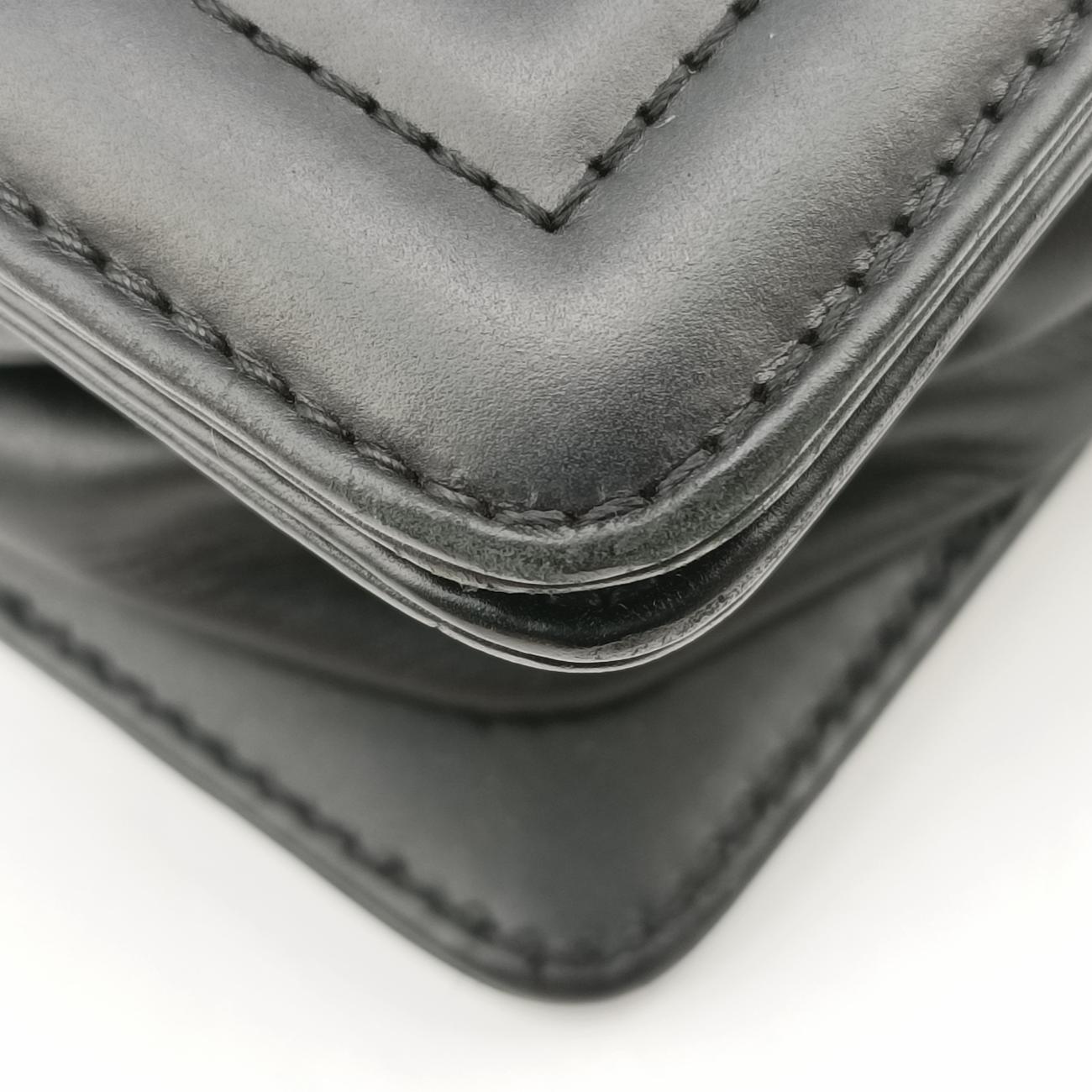 BOY CHANELBlackLeatherA6671115332938ボーイシャネルブラックレザーA6671115332938