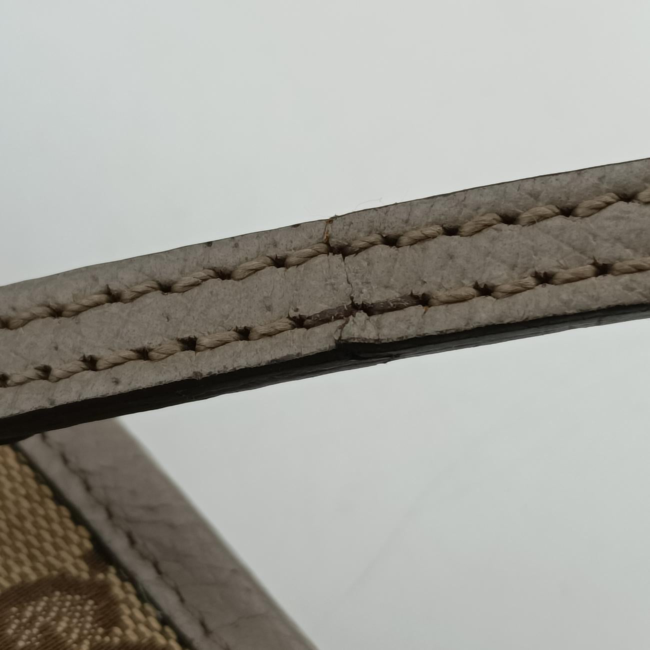 Bree beigexGray Fabric x leather 353119 A017671387ブリー ベージュ x グレー ファブリック×レザー 353119 A017671387