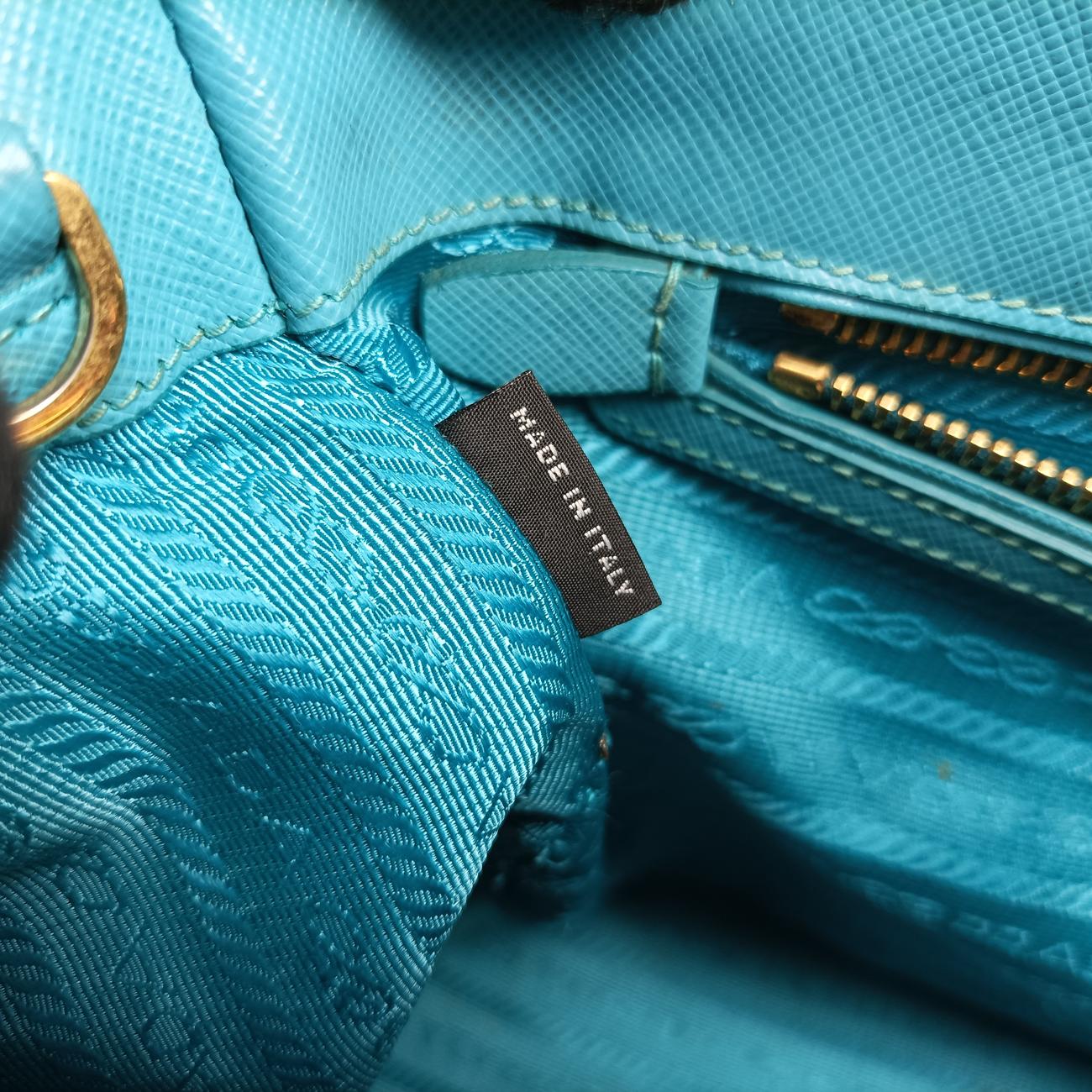 Galleria Blue SAFFIANO Leather BN1801 64ガレリア ブルー サフィアーノレザー BN1801 64