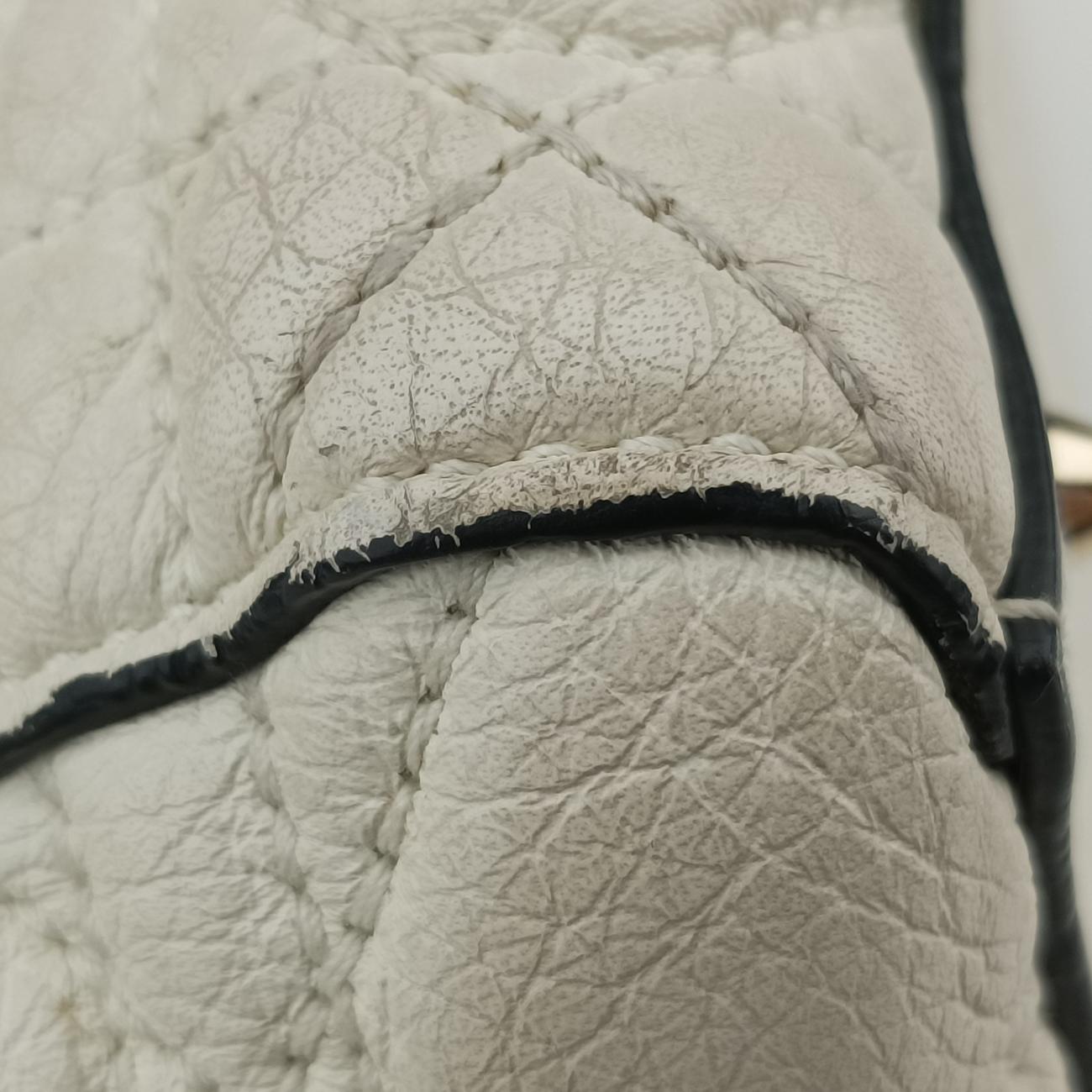 Lady DiorWhitePatent01-BO-0127レディディオールホワイトパテント01-BO-0127