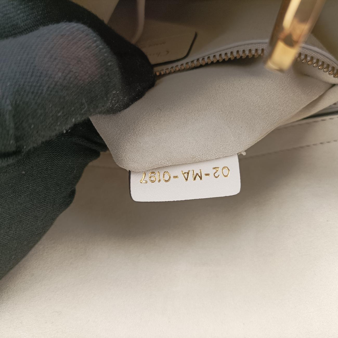 Lady Dior White Leather 02-MA-0197レディディオール ホワイト レザー 02-MA-0197