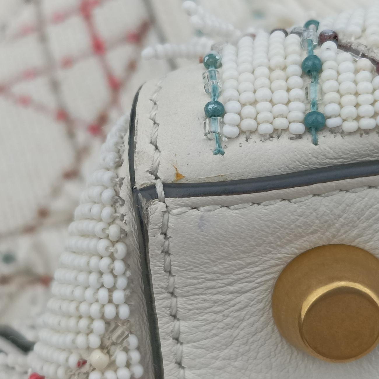 Lady Dior White Leather 02-MA-0197レディディオール ホワイト レザー 02-MA-0197