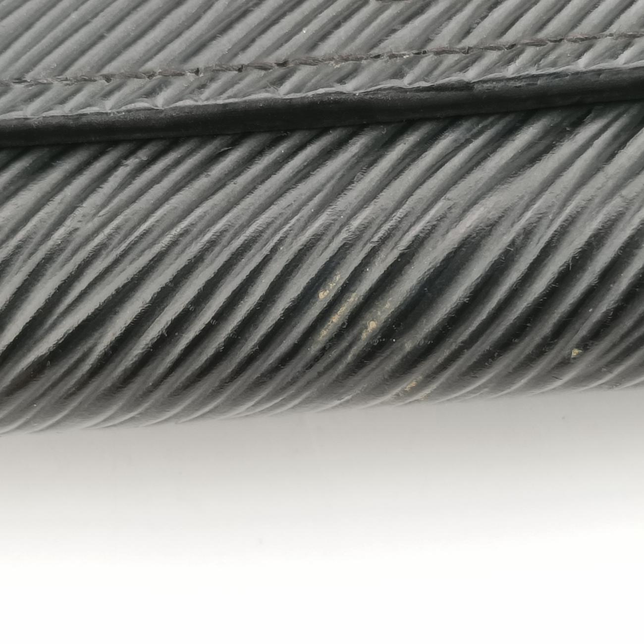 Wallet Twist ChainNoirEpiM62038SP0149ポルトフォイユ ツイスト チェーンノワールエピM62038SP0149